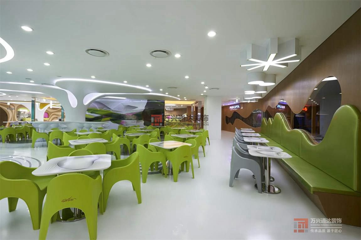 北京萬(wàn)興通達(dá)辦公裝修項(xiàng)目-個(gè)性化美食城裝修效果圖