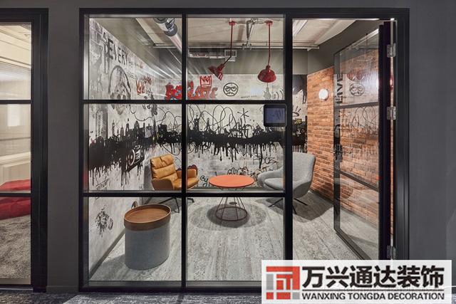 辦公室裝修設(shè)計(jì)辦公室裝修設(shè)計(jì)平面圖_萬(wàn)興辦公室裝修公司