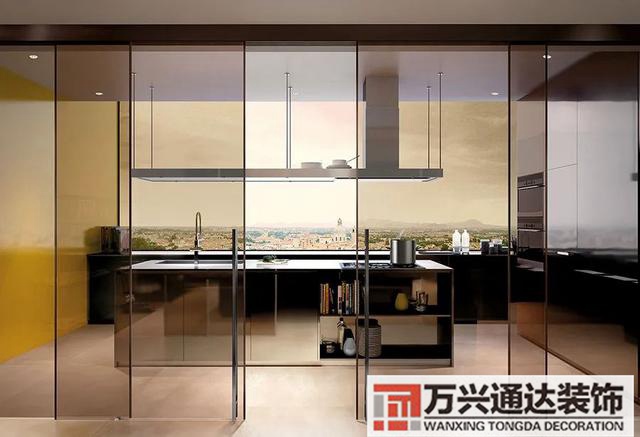 家裝修家裝修墻面用乳膠漆好還是藝術(shù)漆好