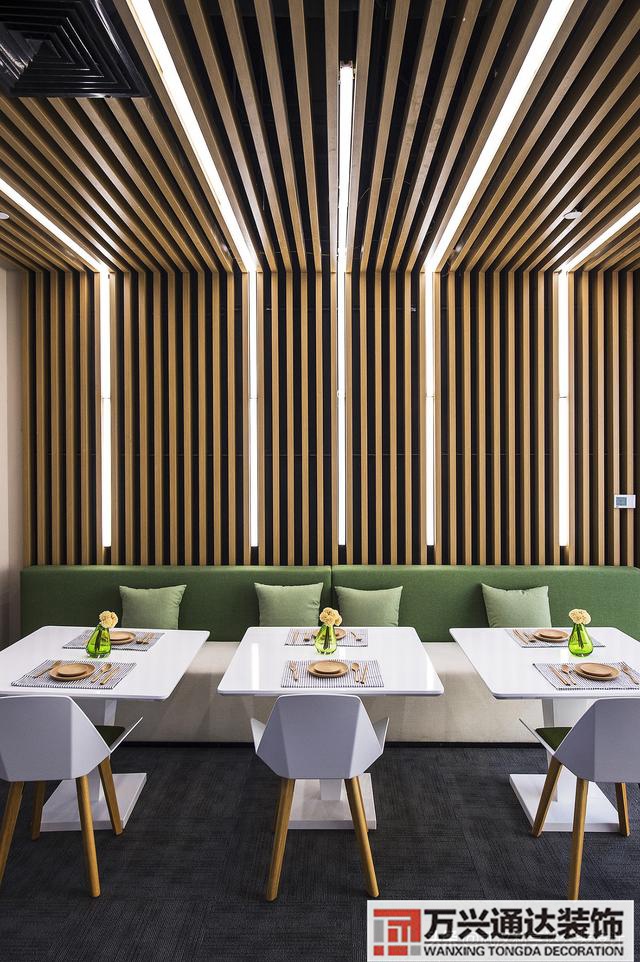 辦公室裝修窗戶風(fēng)水辦公室窗戶裝修效果圖