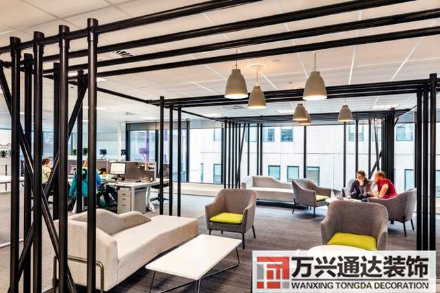 董事長(zhǎng)辦公室裝修布局風(fēng)水董事長(zhǎng)辦公室的布置風(fēng)水